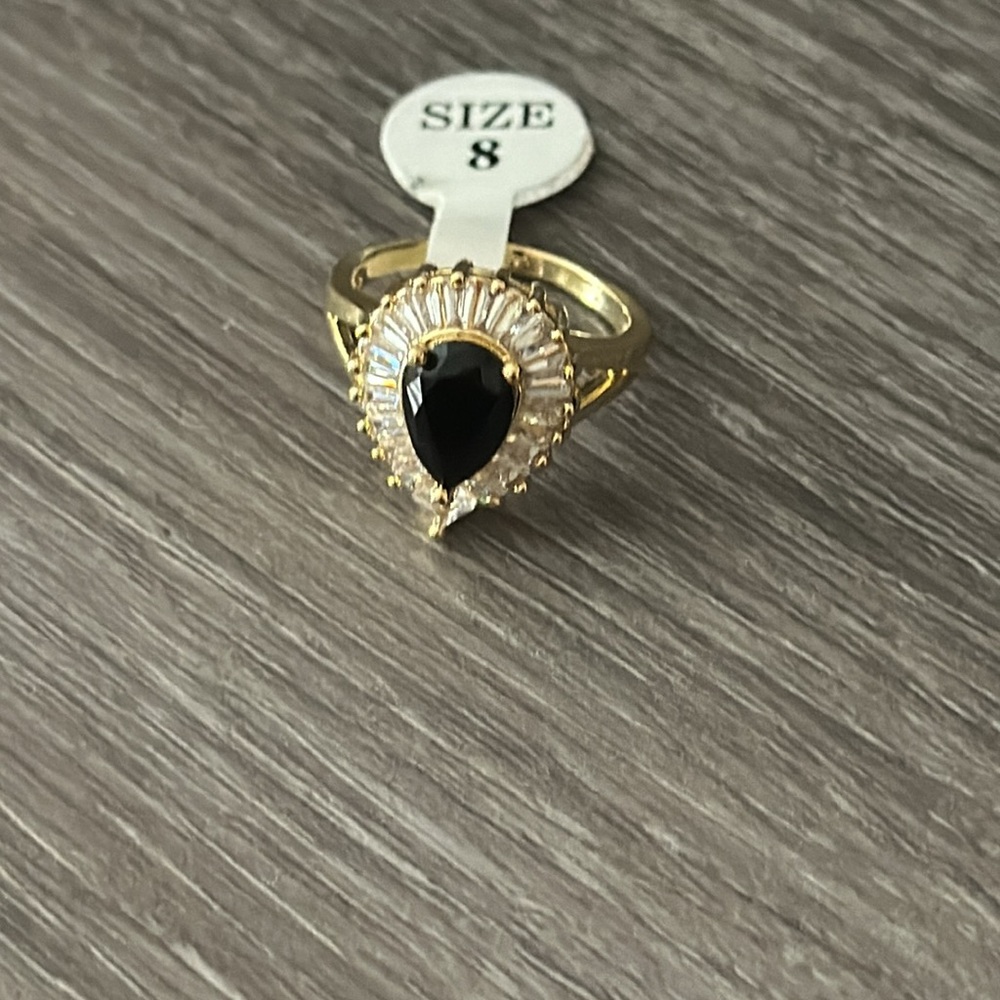 Lab created Pear Black Onyx Halo Ring - Picture 7 of 12